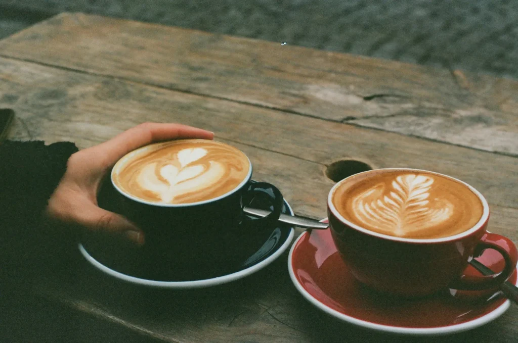 Double cappuccino 1 hand